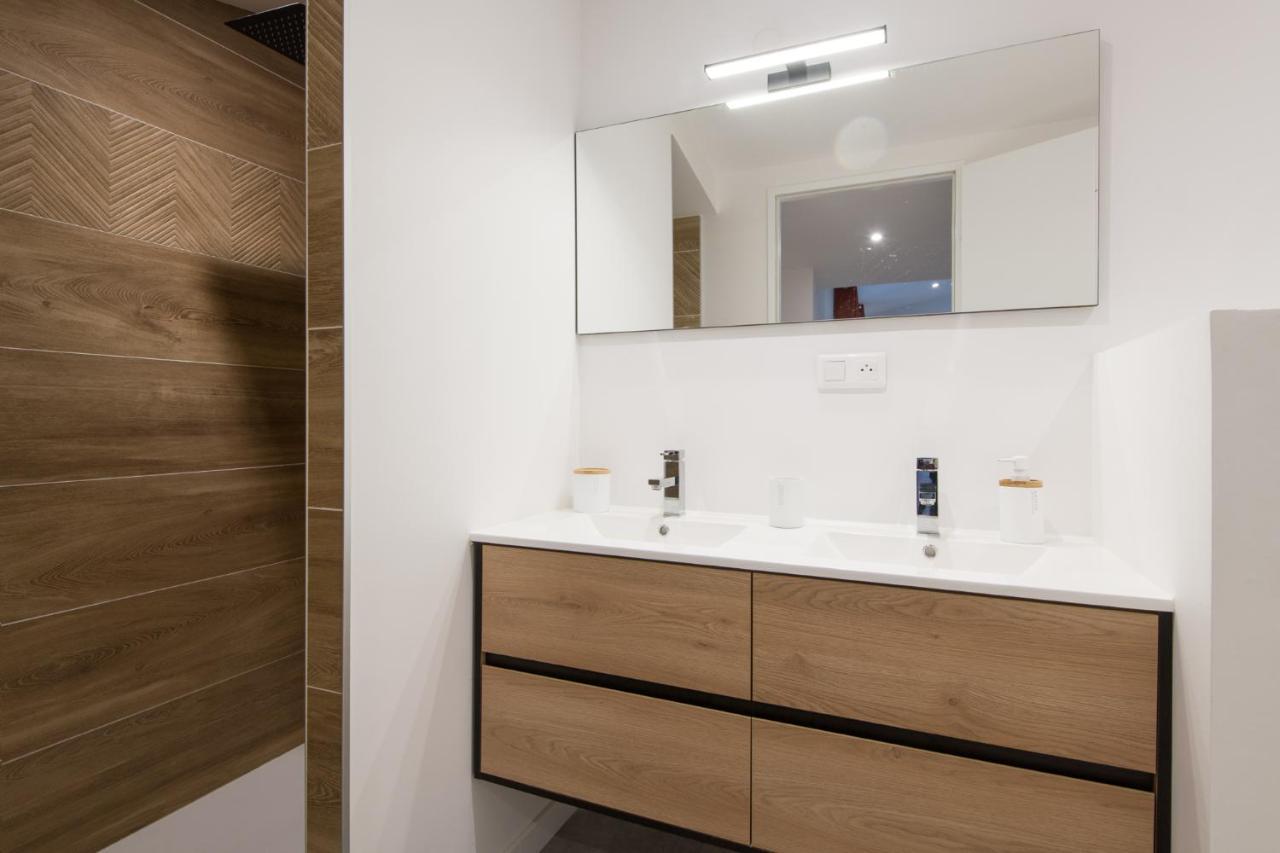 Magnifique T2 Classe Trois Etoiles, Hypercentre Rochefort, Arrivee Autonome Exterior foto